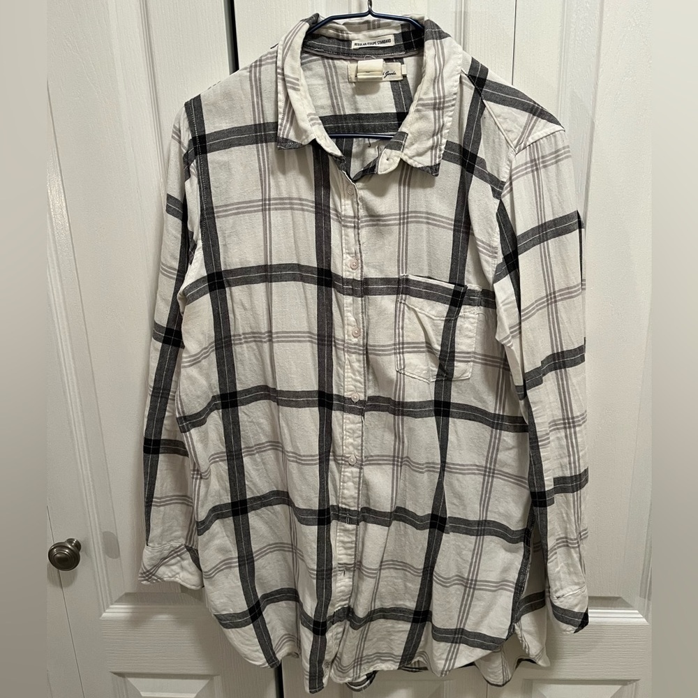 H&M Lightweight White & Gray Flannel Shirt